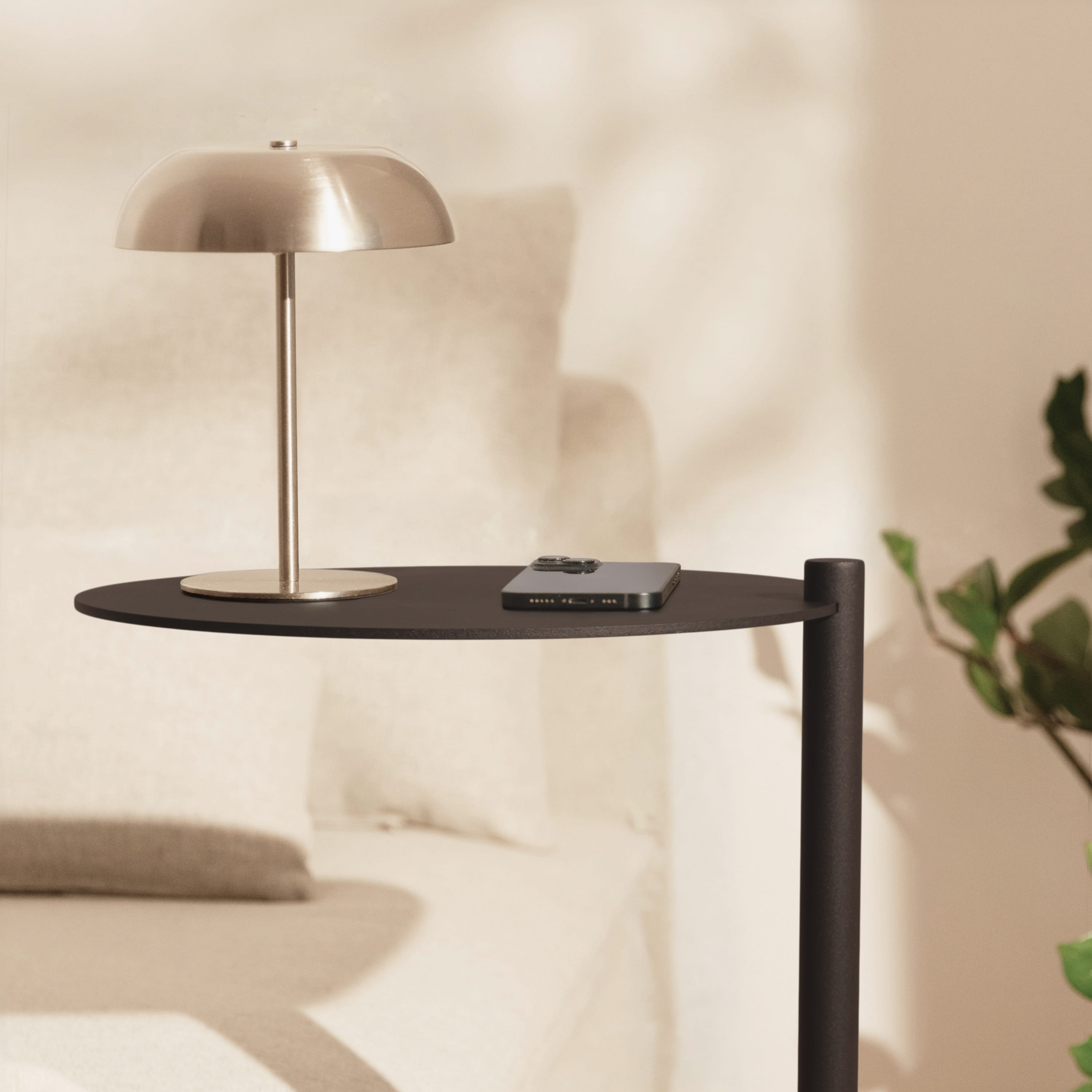 Mesa auxiliar LUNA