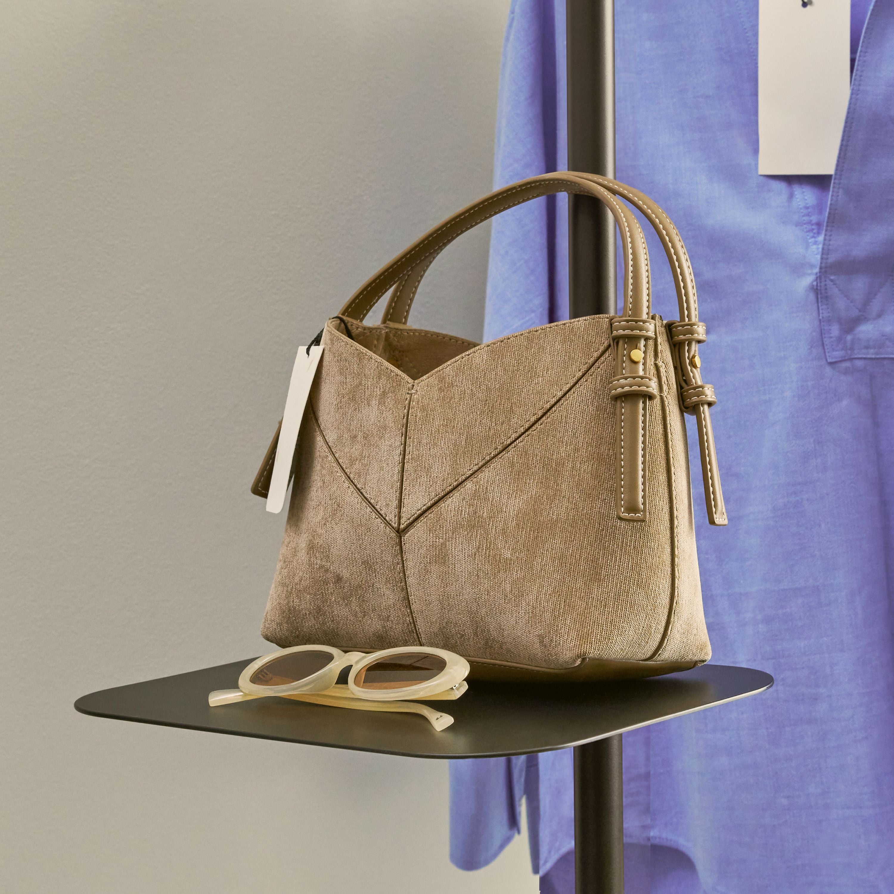 Clothes Rack Shelf