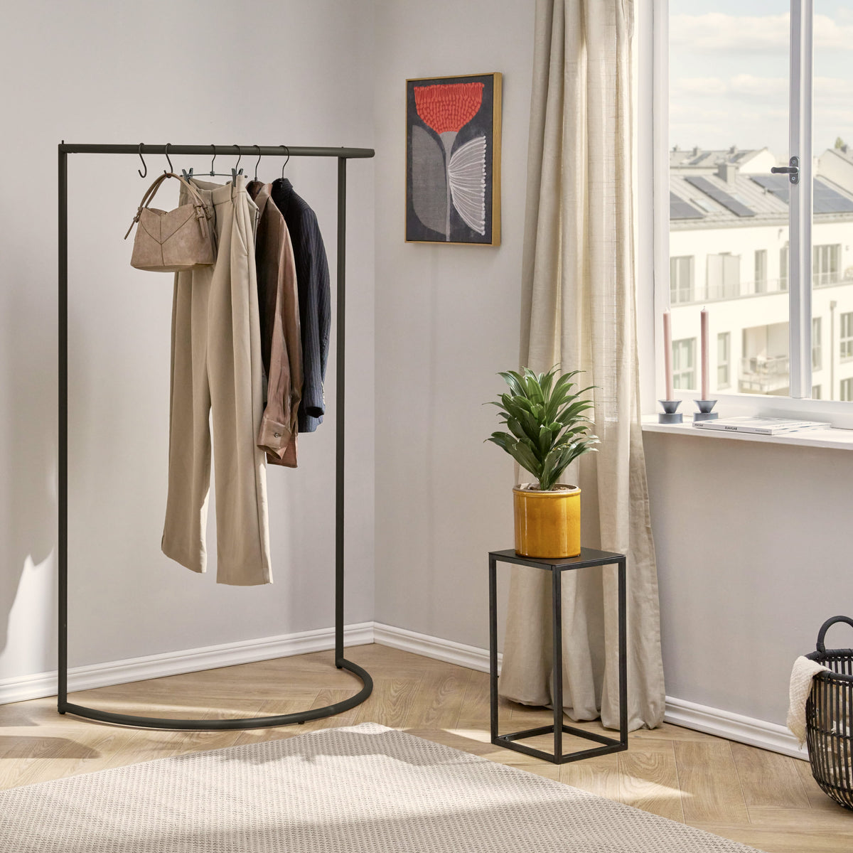 Kleiderständer MOND – Natural Goods Berlin