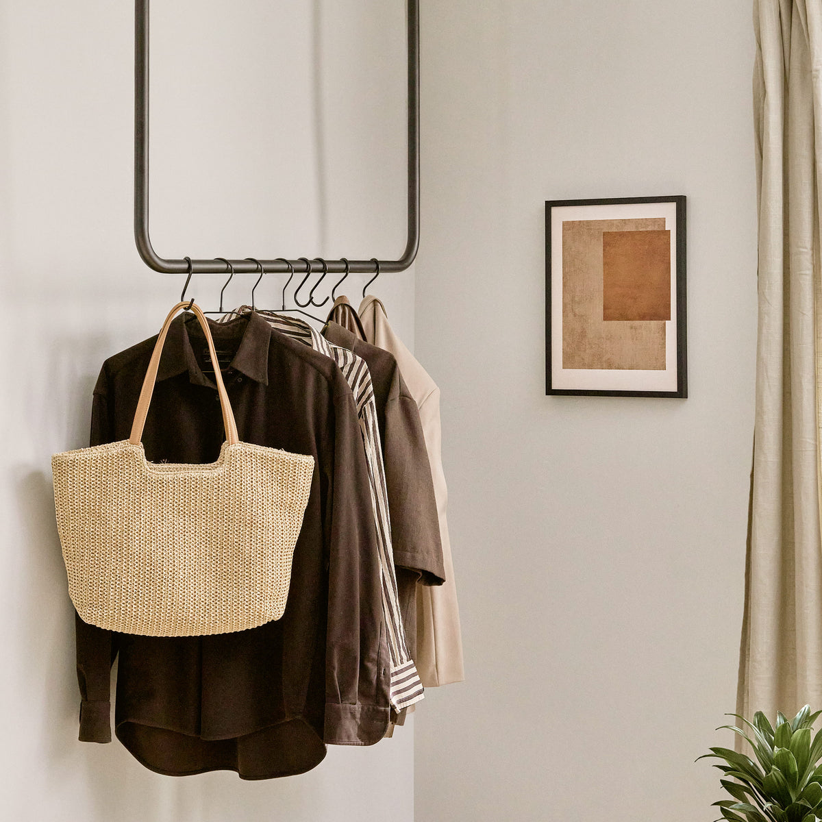 Kleiderstange RUND Decke – Natural Goods Berlin