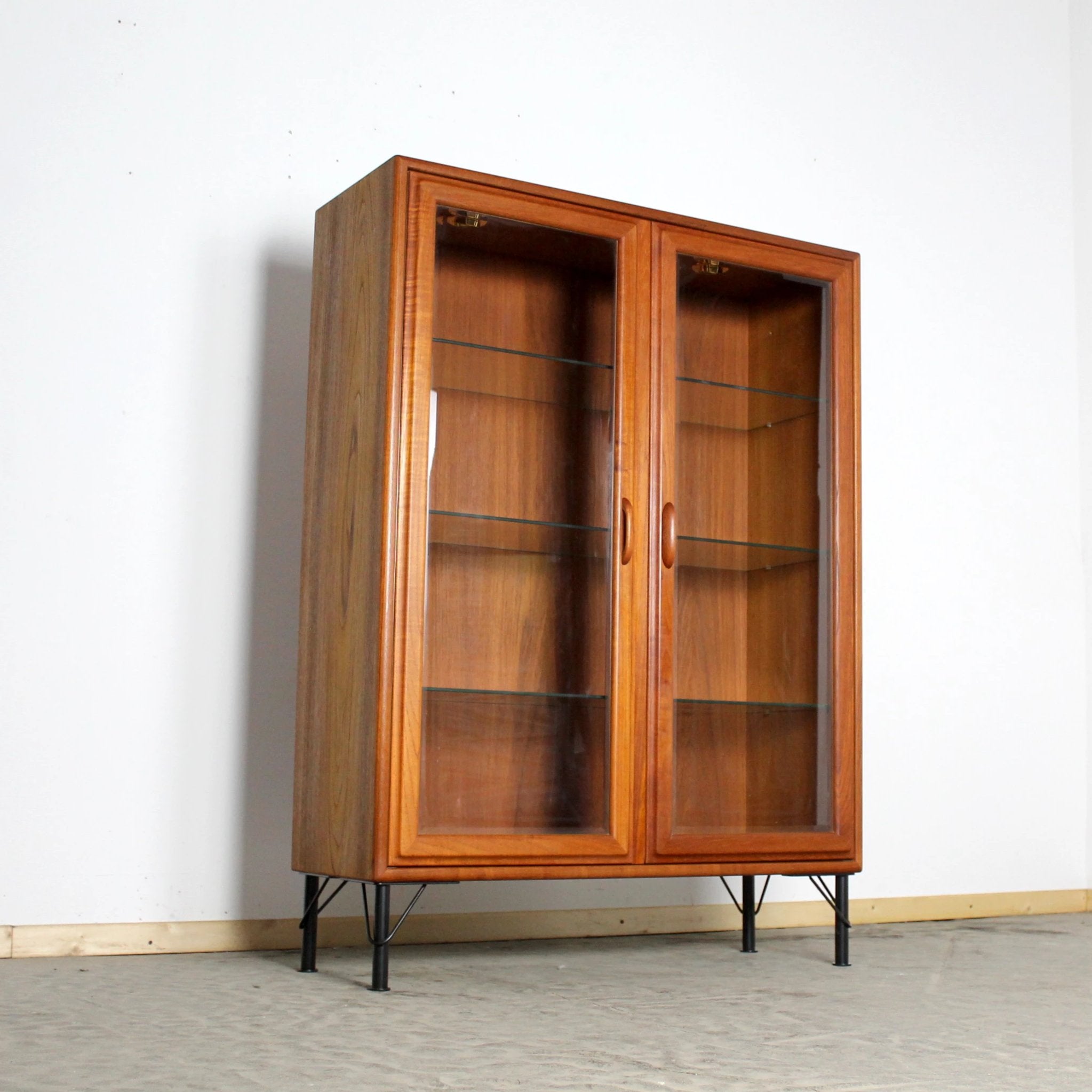 Juego de 4 pies para muebles V-PIPE